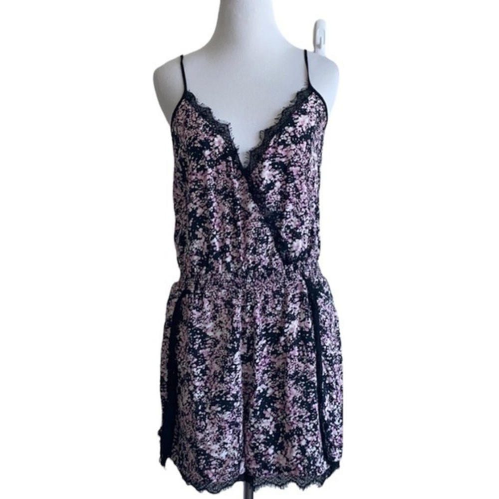 Buffalo David bitton women’s medium gossamer lace trim romper